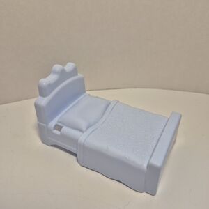 Fisher-Price Little People Disney Princess Magical Lights & Dancing Castle Bed